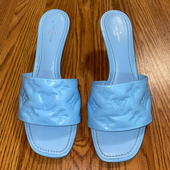 Revival leather mules Louis Vuitton Blue size 37 EU in Leather